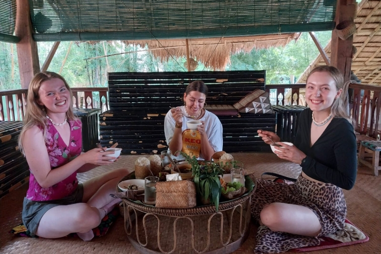 Luang Prabang: Laotischer Kochkurs & Kuang Si Wasserfall Tour