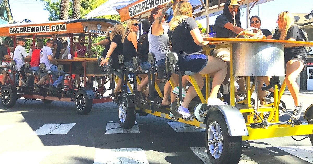 Sacramento pedal bar tour con 2 fermate GetYourGuide