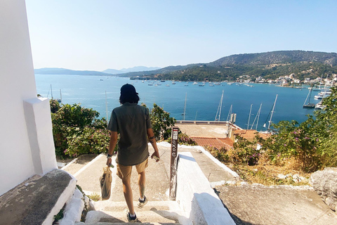 Isola di Poros: escursione di un giorno in autobus da Atene con bagno