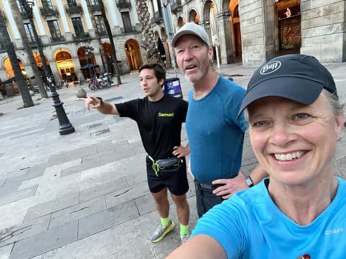 Barcelona: City Highlights Guided Running Tour | GetYourGuide