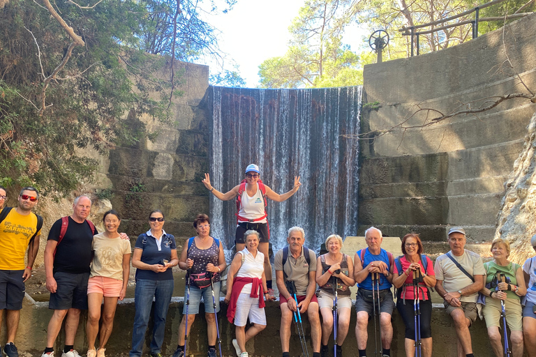 Rhodos: begeleide wandeling naar 7 bronnen vanuit ArchangelosMet ophalen en inleveren van hotel