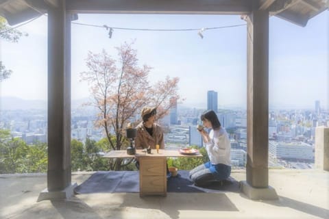Hiroshima: Early Morning Hiking Tour with Tea Ceremony