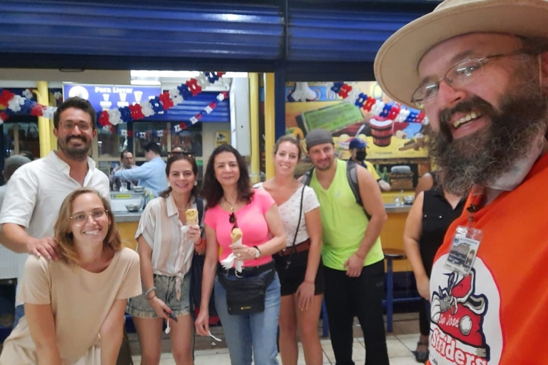 San José: Recorrido por el Mercado Central con degustación de comida y café