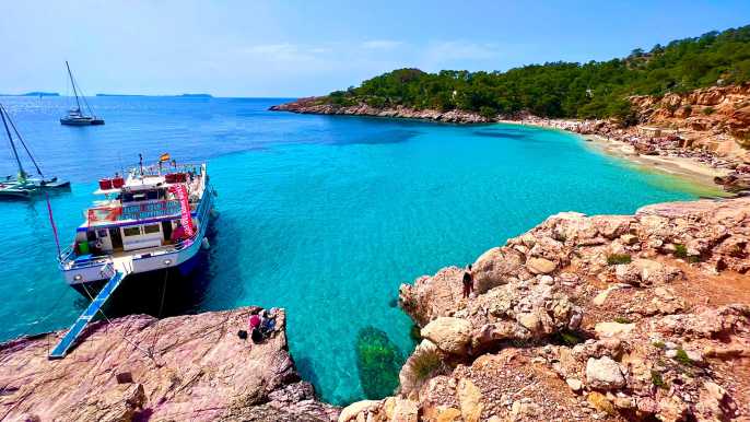 Ibiza: crucero a Cala Salada y Ses Margalides con esnórquel