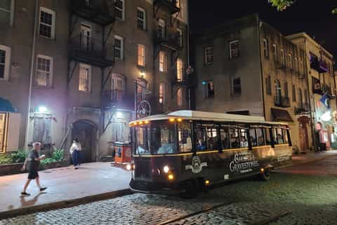 Savannah: Ghosts and Gravestones Tour with Low House Entry
