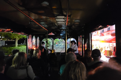 Savannah: Ghosts and Gravestones Tour met toegang tot Low HouseSavannah: Ghosts and Gravestones Tour met toegang tot het lage huis