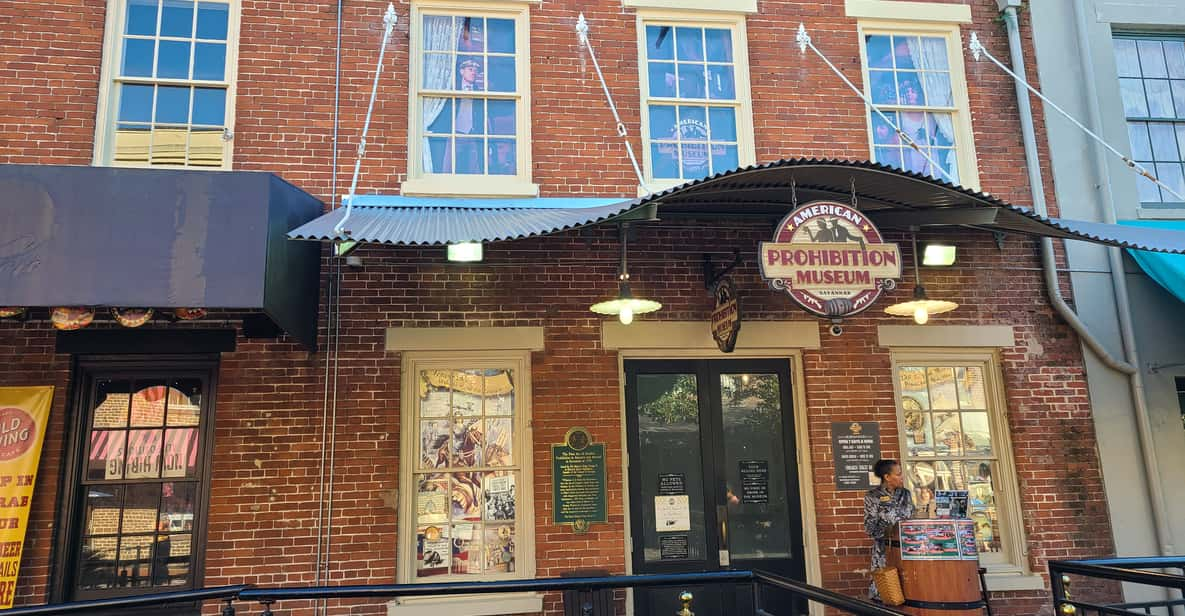 12 Best Non-Touristy Things To Do In Savannah, Georgia - | Trip101