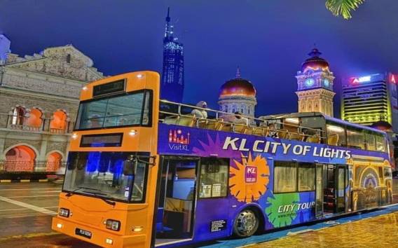 KL Hop-on Hop-off Bus Pass Night Tour Ticket (Malaysisch)
