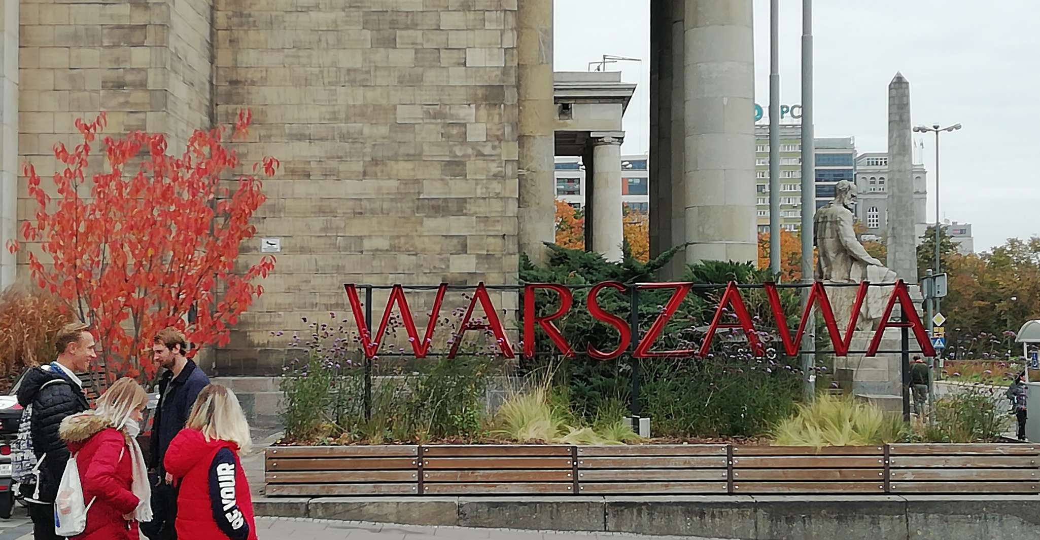 Varsovia, tour por la ciudad con recogida y entrega en el aeropuerto - Hizvo