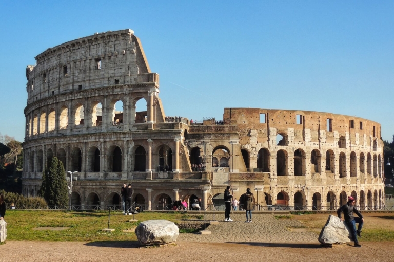 Van Civitavecchia: Private Rome Highlights Tour met tickets
