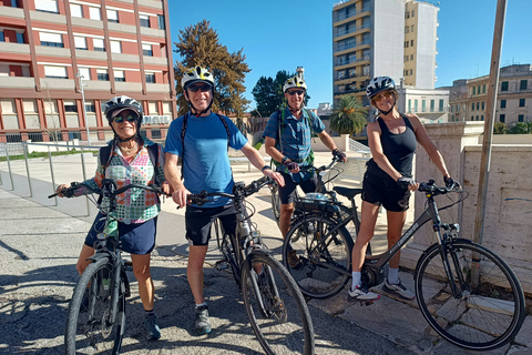 Catania: alquiler de bicicletas eléctricasCatania: alquiler de bicicletas eléctricas de día completo