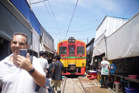 Au départ de Bangkok : Visite guidée d'une journée au marché flottant et à AyutthayaTransfert aller simple à l'hôtel