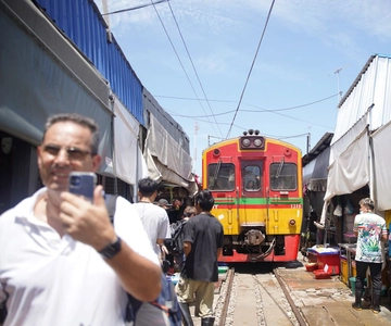 De Bangkok: Mercado Flutuante e Excursão Guiada de Ayutthaya
