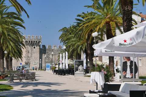 Au départ de Split : Excursion d'une demi-journée à TrogirExcursion d'une demi-journée à Trogir depuis Split