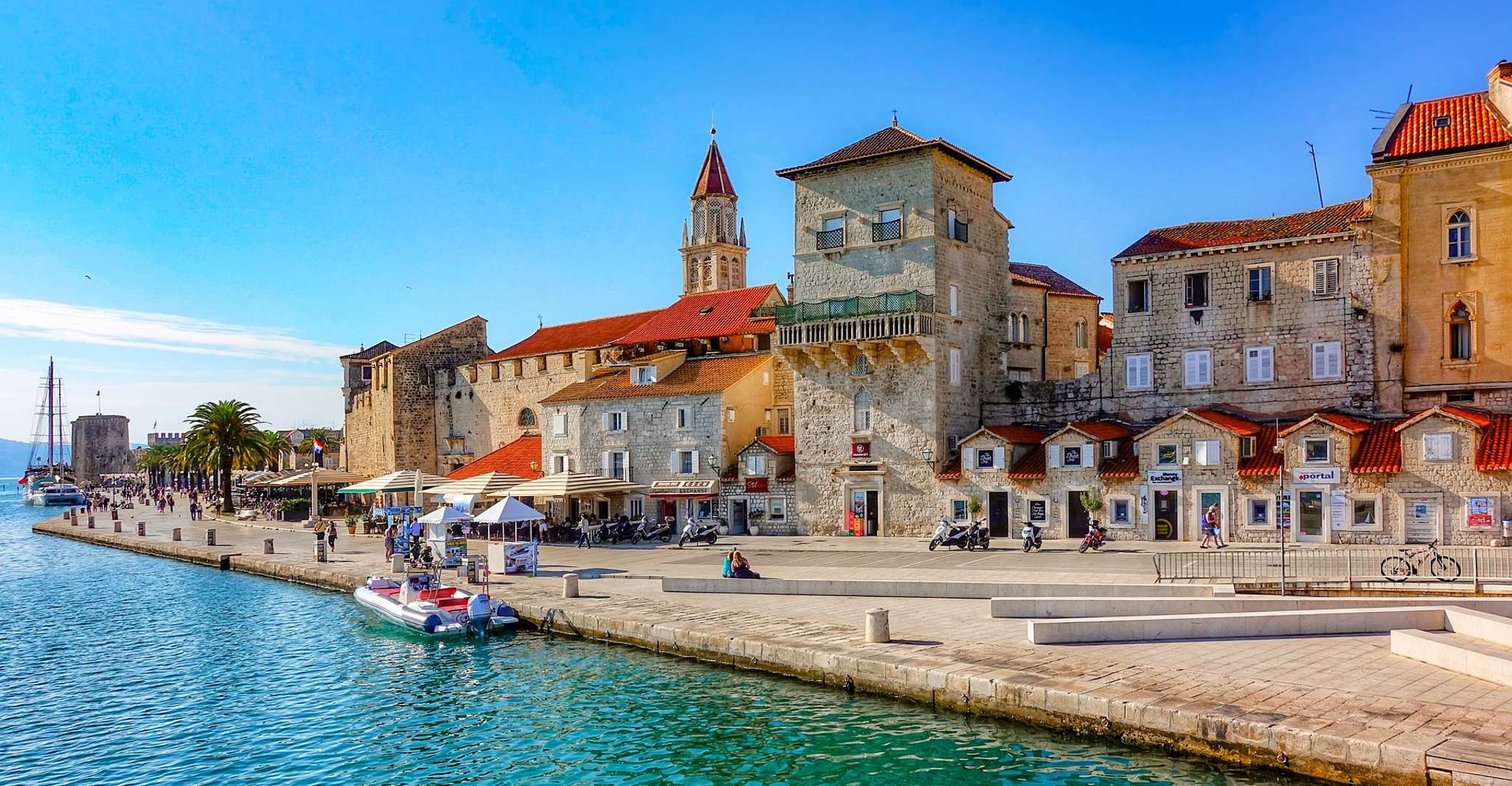 De Split, une demi-journée Split & Trogir Visite guidée en petit groupe - Hizvo