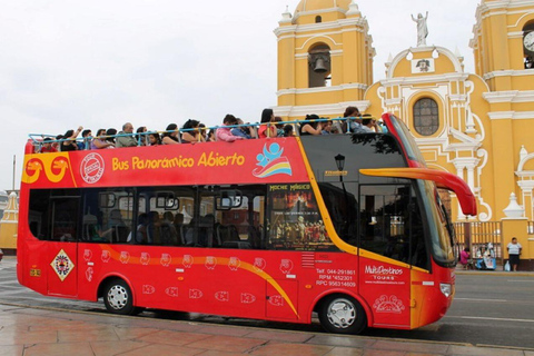 Tour della città di Trujillo + autobus Paranomic