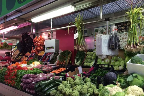 Cartagena: Traditional Market Tour and Tasting