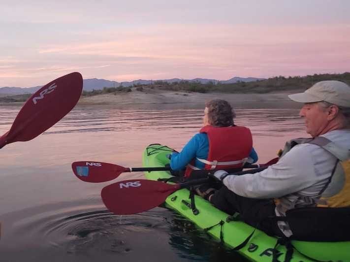 Phoenix: Lake Pleasant Sunset Kayak Tour