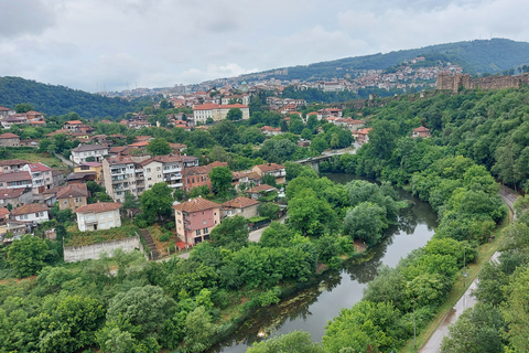 From Sofia: Veliko Tarnovo and Arbanasi Tour with Transfer