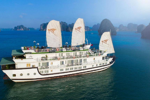 Hanoi: croisière de luxe de 2 jours dans la baie d'Ha Long avec grotte et kayak