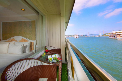 Hanoi: 2-daagse luxe cruise Ha Long Bay met grot en kajakken