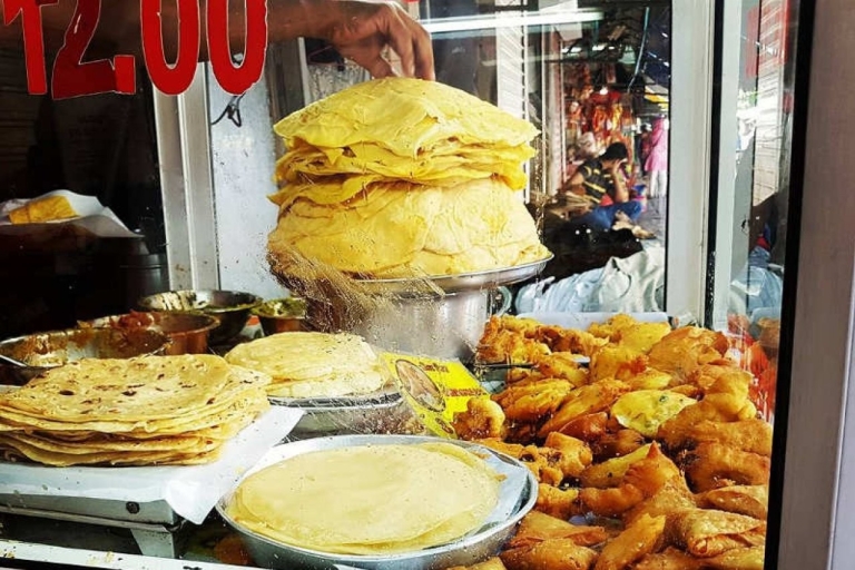 Port Louis: Ultimate Street Food Tour with Pickup