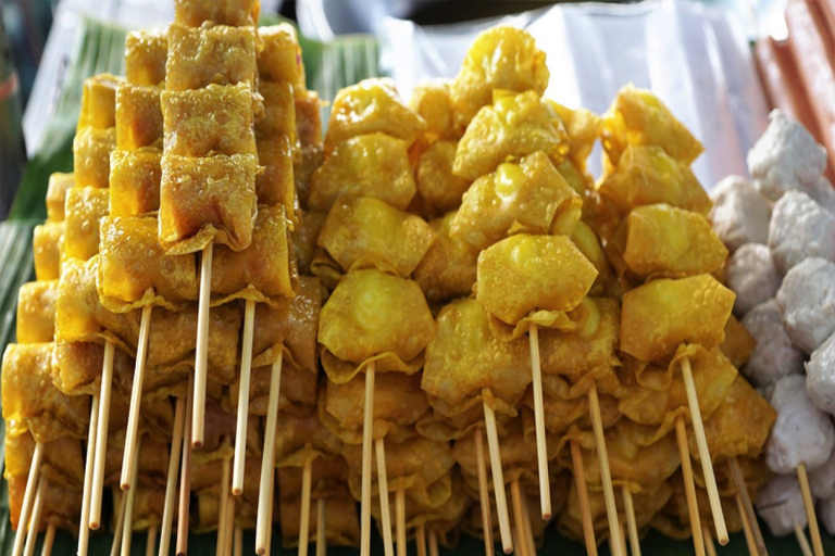 Port Louis: Ultimative Street Food Tour mit Abholung