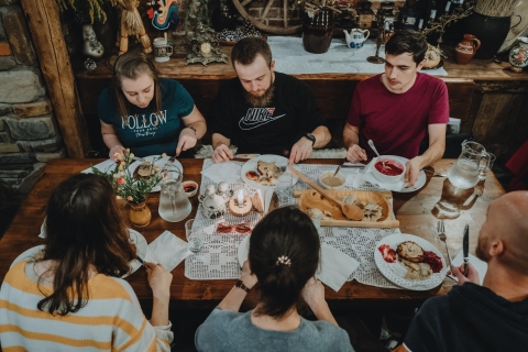 Krakau: Polnische Food Walking Tour mit Abendessen und Verkostungen