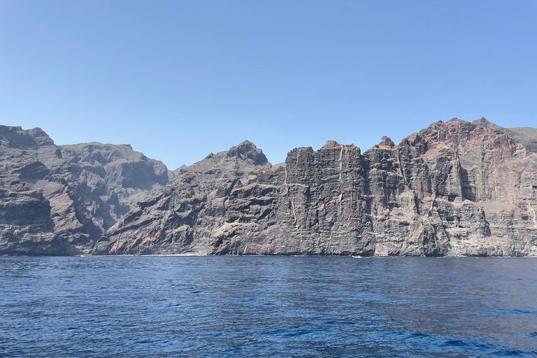 Los Gigantes: Excursión en velero con baño, bebida y tapasTour compartido de 3 horas