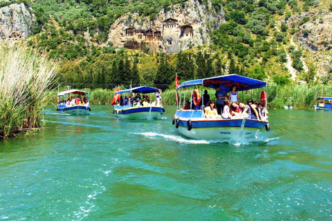 Fethiye:Viagem de 1 dia à praia de lama e tartaruga de Dalyan e cruzeiro no rio