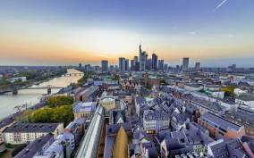Guided City Walk: Frankfurt Highlights and the New Old Town