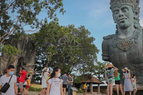 Bali Uluwatu : Billet d'entrée Garuda Wisnu KencanaBali : Billets d'entrée Garuda Wisnu Kencana pour tous les passeports