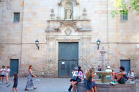 Barcelona City, El Raval y Barrio Gótico Audio Tour - Hizvo