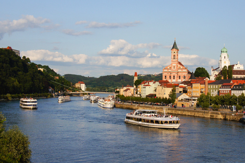 Passau: Tour della città galleggiante sul Danubio e sull&#039;Inn