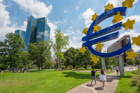 Frankfurt: Guidad promenad mellan palmer och skylineMiniexpedition genom Frankfurts stadsdjungel