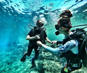 Malta: First Experience Scuba Diving Lesson