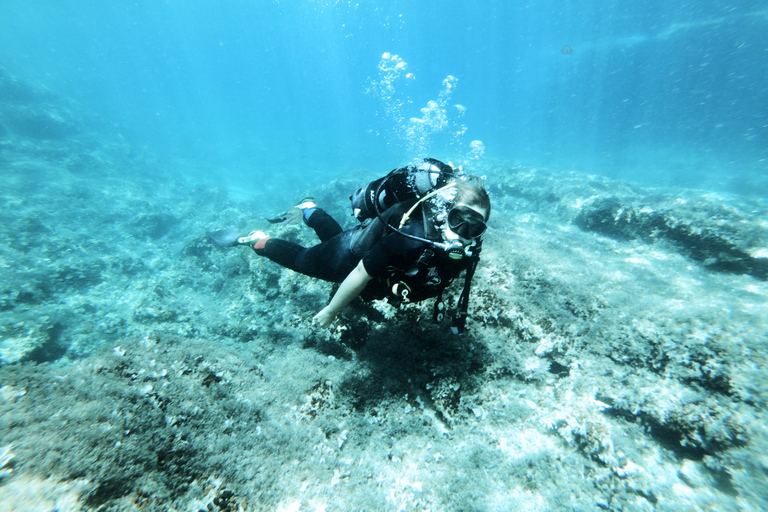 Malte : Leçon de plongée sous-marine et excursion guidéeLieu de rendez-vous de Sliema Version Deluxe