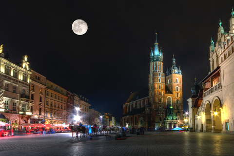 Cracovia: Tour guidato della metropolitana di Rynek con salta la filaTour in inglese