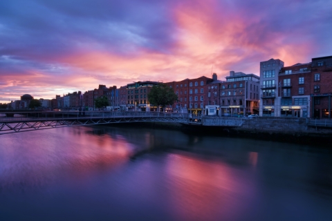 Dublin: Private City Highlights Tour mit Auto, Van oder Bus