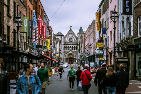 Dublin: Private City Highlights Tour per auto, busje of bus