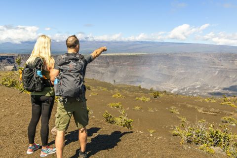 Big Island: Volcanoes & Winery Tour with Breakfast & Lunch