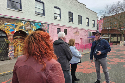 Portland: Weird and Wild West Walking Tour with Donut