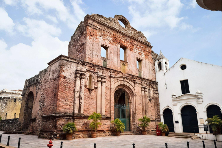 Panama City: Wycieczka piesza Piraci z Panama City