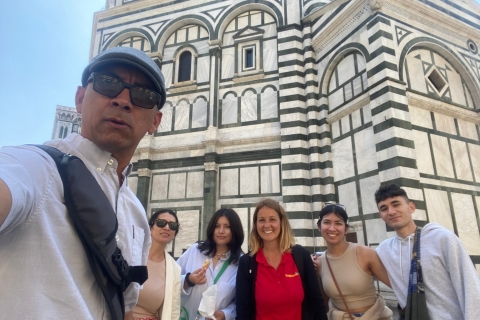 Depuis La Spezia : transfert aller-retour à Florence et PiseTransfert avec visite à pied et billets pour le musée - 8:30