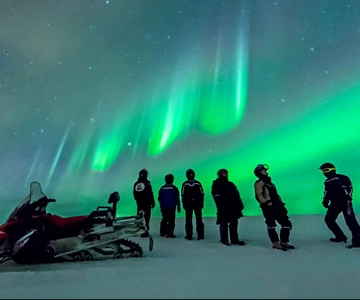Levi: Northern Lights Snowmobile Safari and Campfire Picnic