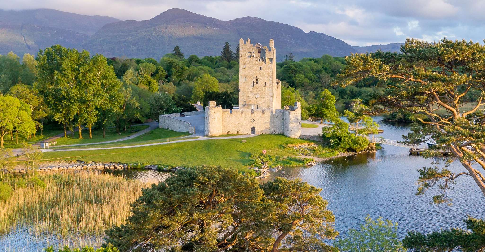 Killarney, Tour guidato con tè pomeridiano - Hizvo