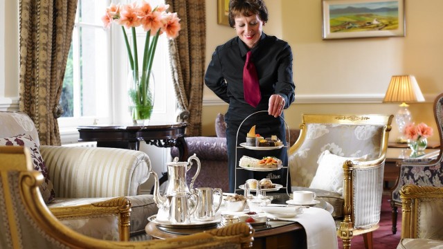 Visit Killarney Guided Tour with Afternoon Tea in Killarney