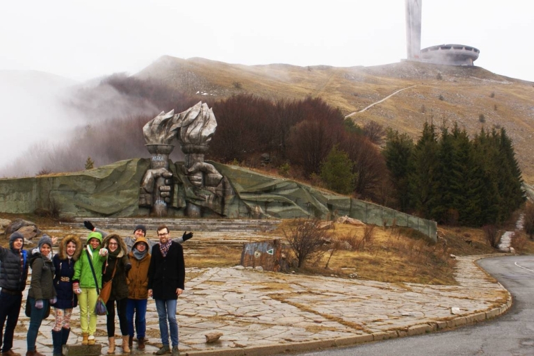 Von Sofia aus: Buzludzha-Denkmal und das RosentalBuzludzha Geführte Tour