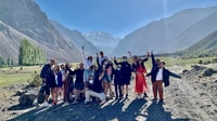 Santiago, Cajon del Maipo Termas Colina Trip - Hizvo