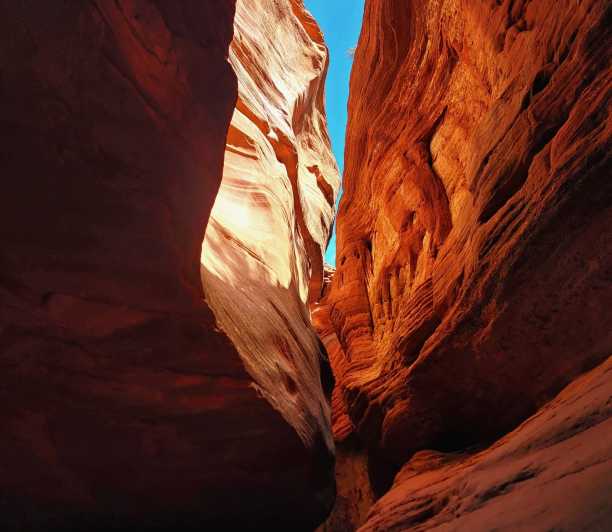 Red Canyon (Peek-a-Boo Canyon): Off-Road Jeep Tour & Hike | GetYourGuide